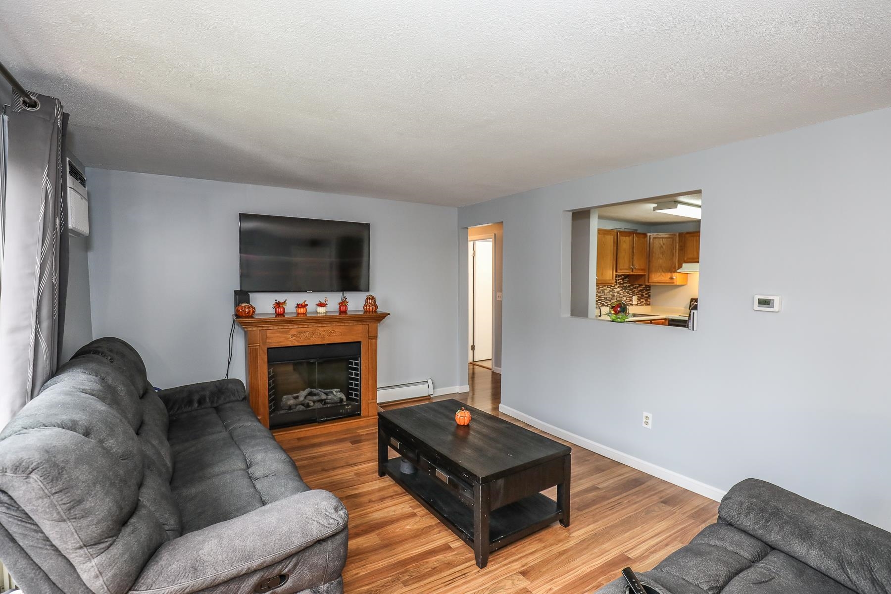 110 English Village Road, Unit 302 Manchester, NH 03102 - Photo 2 of 19 Gallery Image 2