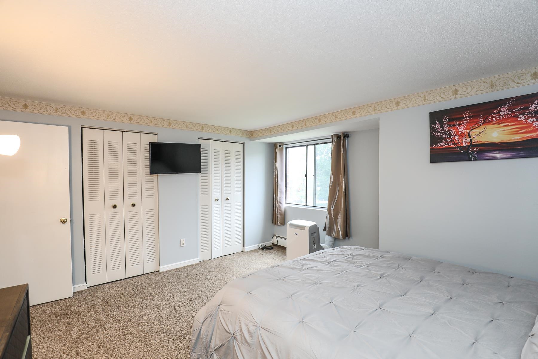 110 English Village Road, Unit 302 Manchester, NH 03102 - Photo 11 of 19 Gallery Image 11