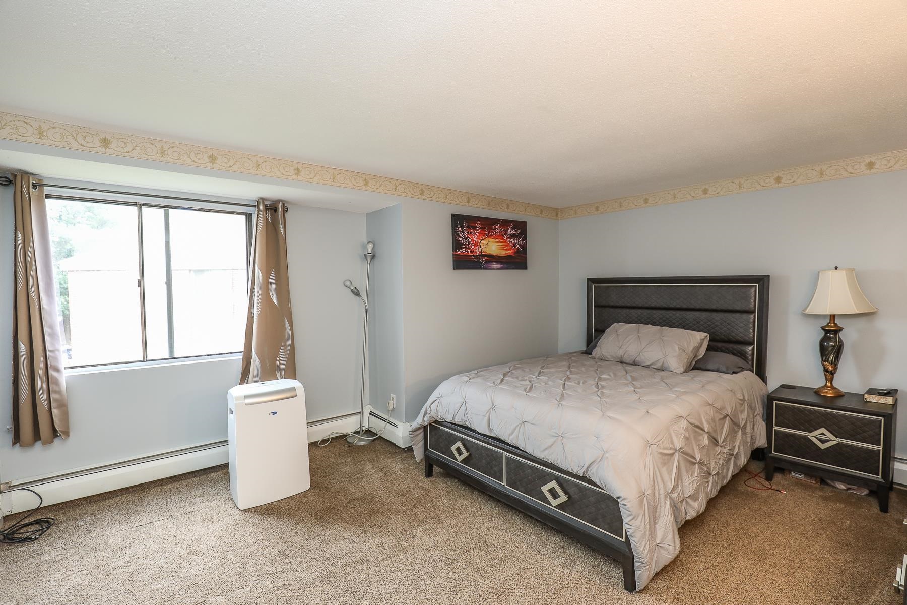 110 English Village Road, Unit 302 Manchester, NH 03102 - Photo 12 of 19 Gallery Image 12