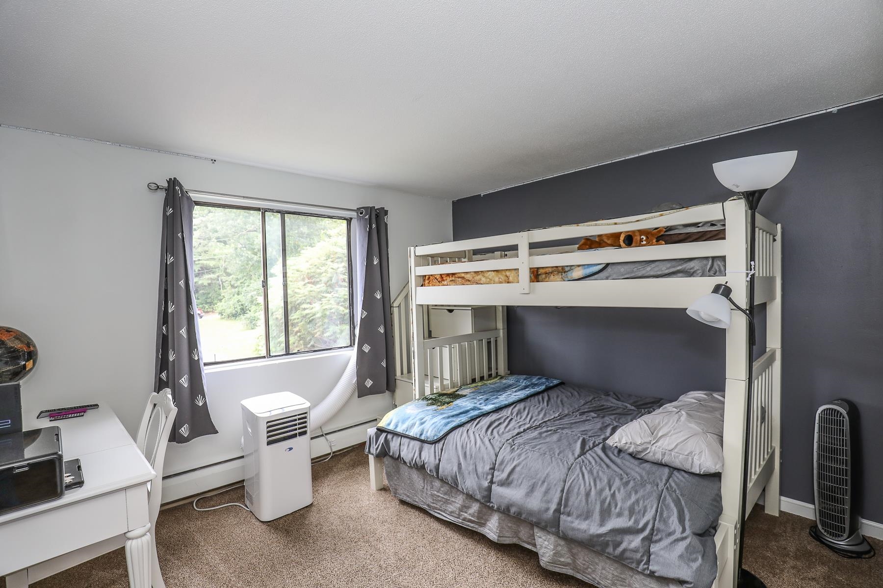 110 English Village Road, Unit 302 Manchester, NH 03102 - Photo 13 of 19 Gallery Image 13