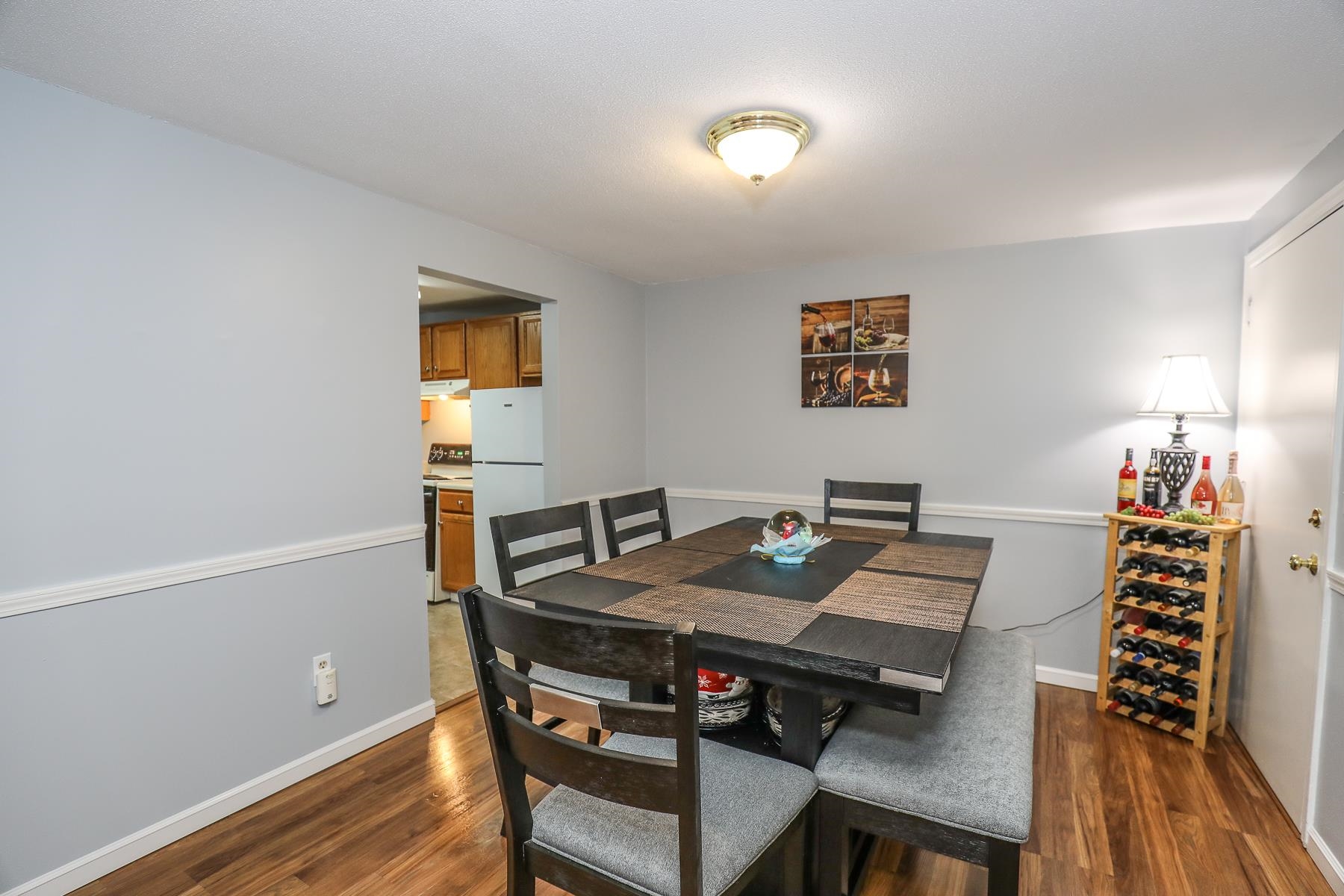 110 English Village Road, Unit 302 Manchester, NH 03102 - Photo 6 of 19 Gallery Image 6