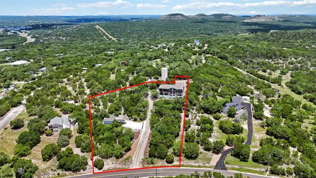 $874,900 | 633 Flaman Road, Canyon Lake, TX 78133