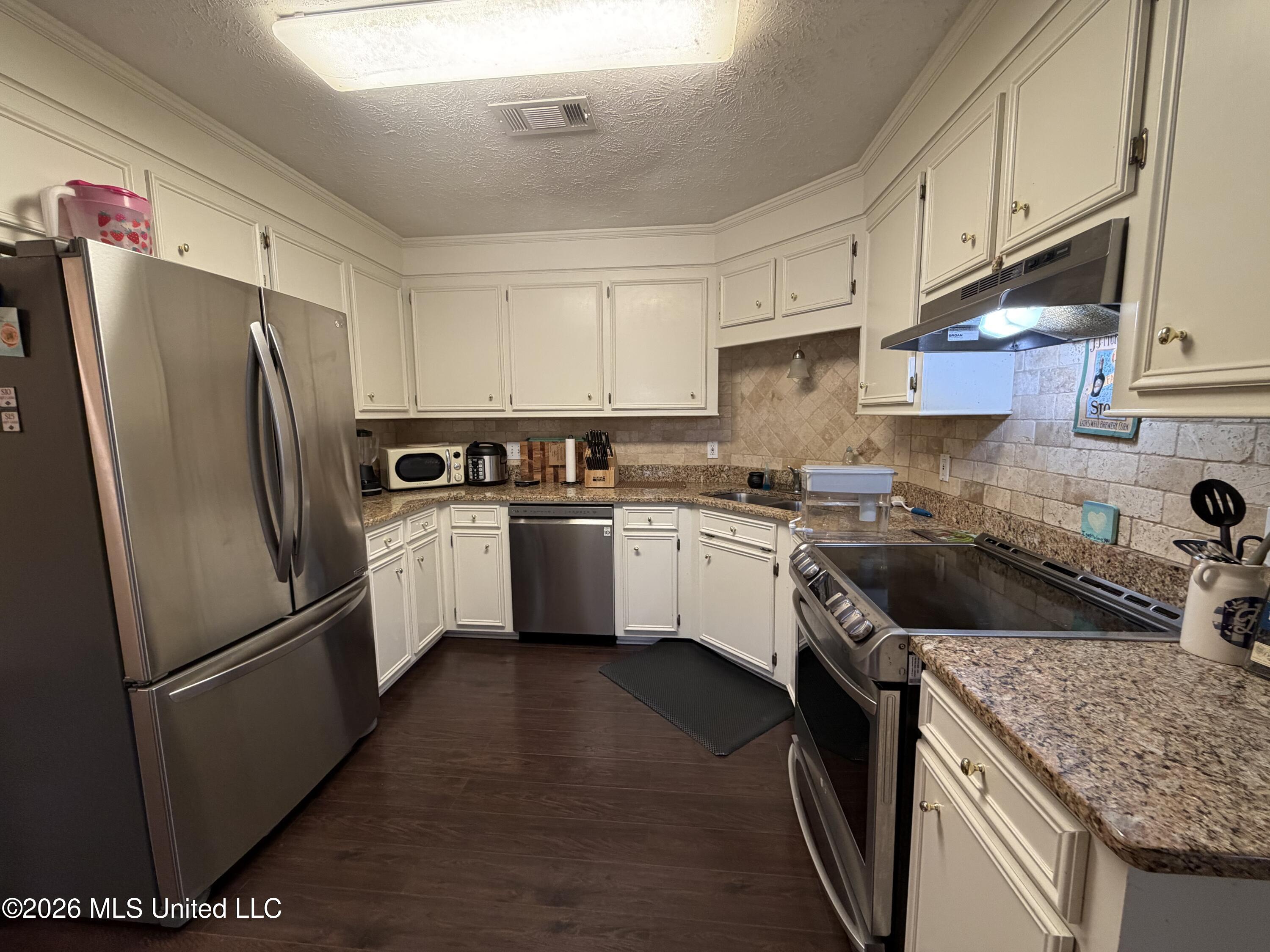 490 Brookstone Drive Madison, MS 39110 - Photo 14 of 33 IMG_3595