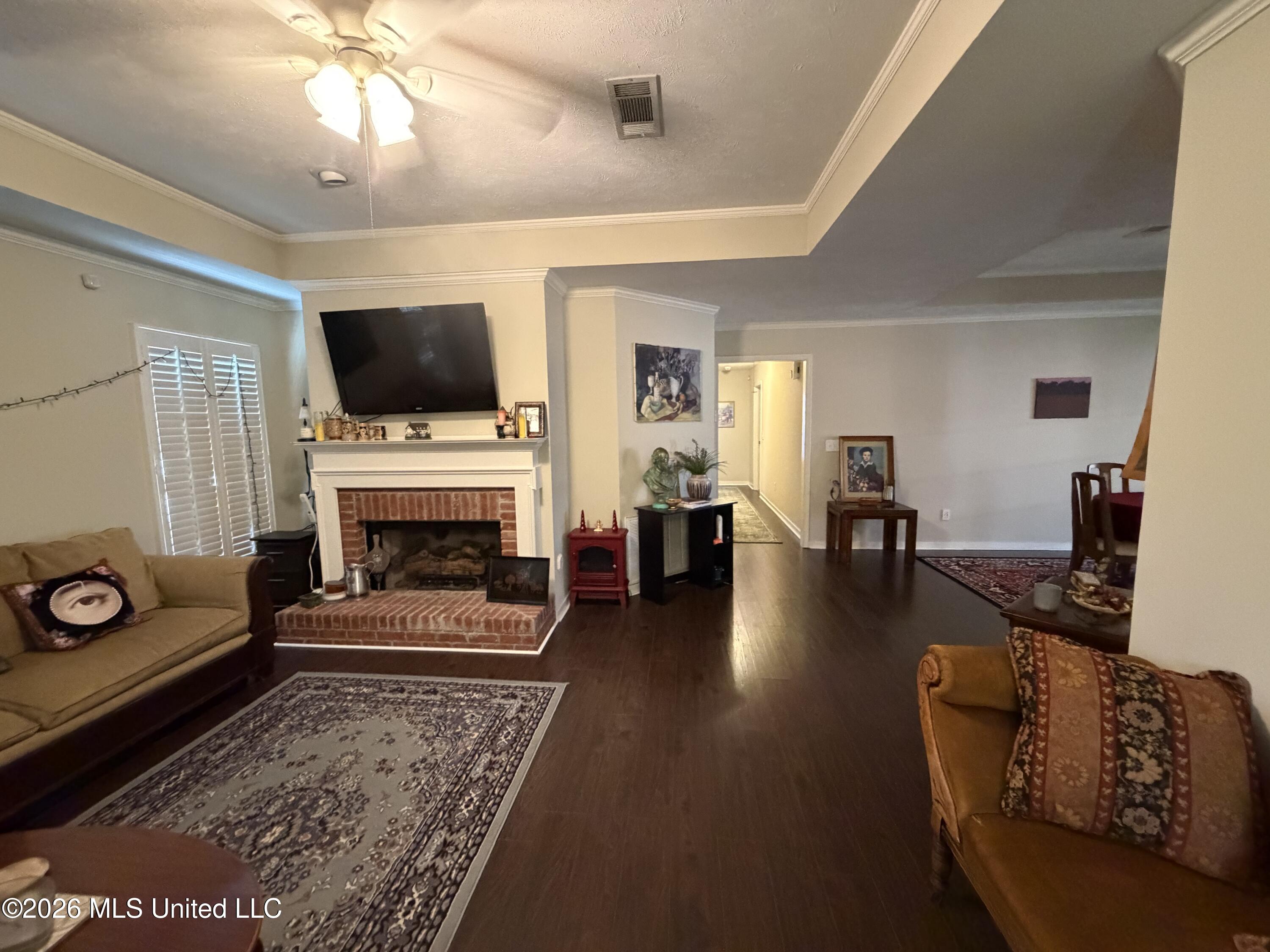 490 Brookstone Drive Madison, MS 39110 - Photo 4 of 33 IMG_3584