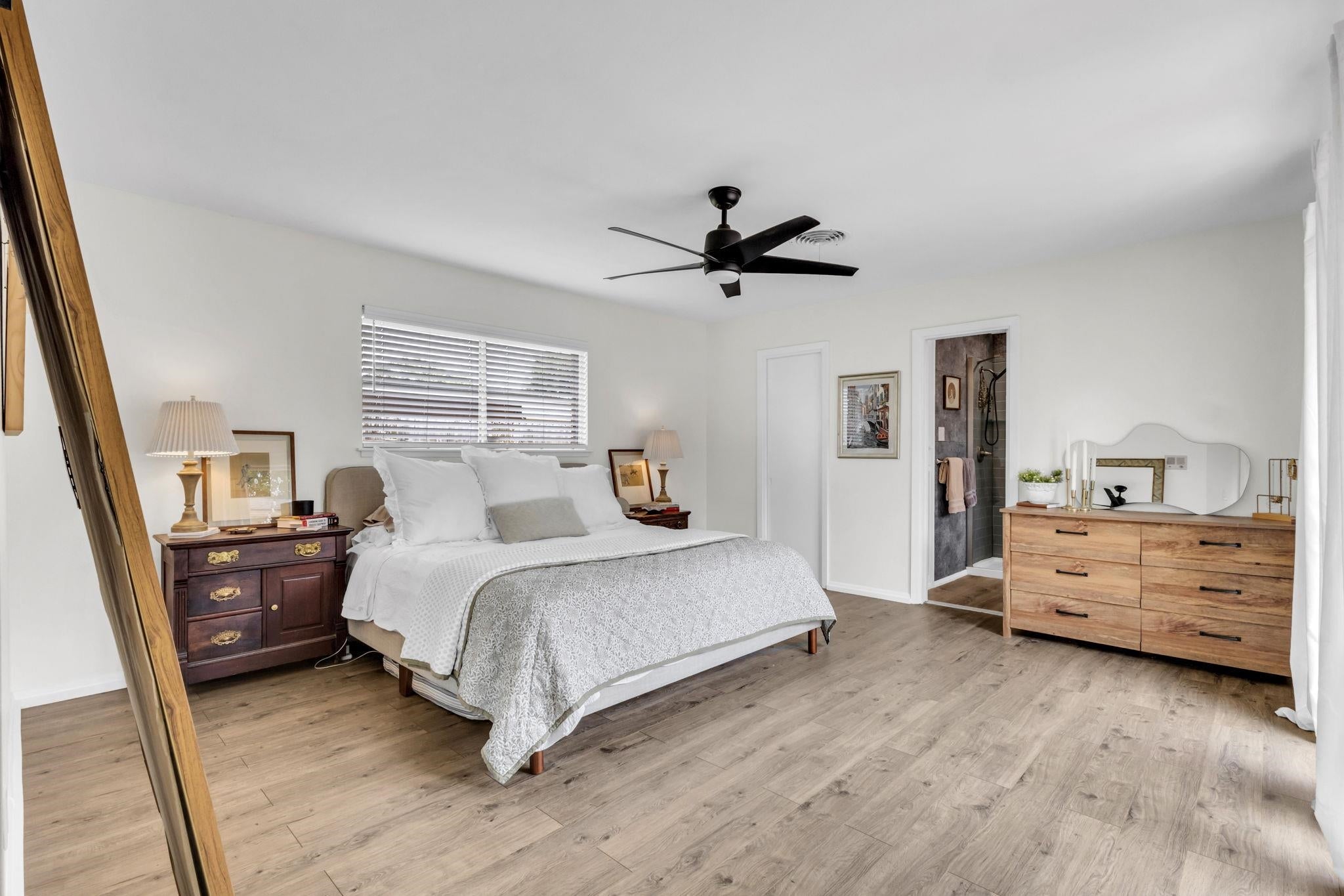 1720 Rikisha Lane Beaumont, TX 77706 - Photo 25 of 35 Gallery Image 25