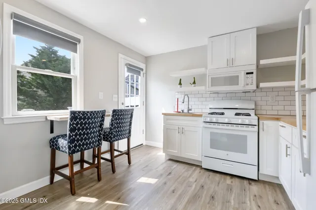 a view of outdoor space