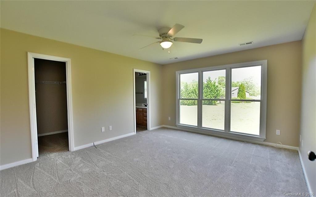 390 Grey Fox Run Road York, SC 29745 - Photo 8 of 17 Gallery Image 8