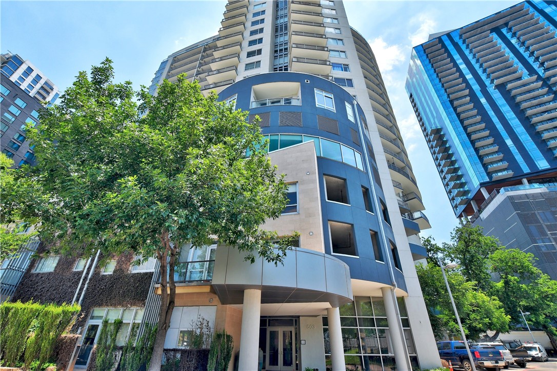 603 Davis Street, Unit 907 Austin, TX 78701 - Photo 1 of 1 front view of a building