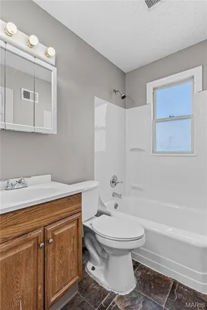 $98,000 | 7471 Sharon Drive, St. Louis, MO 63136