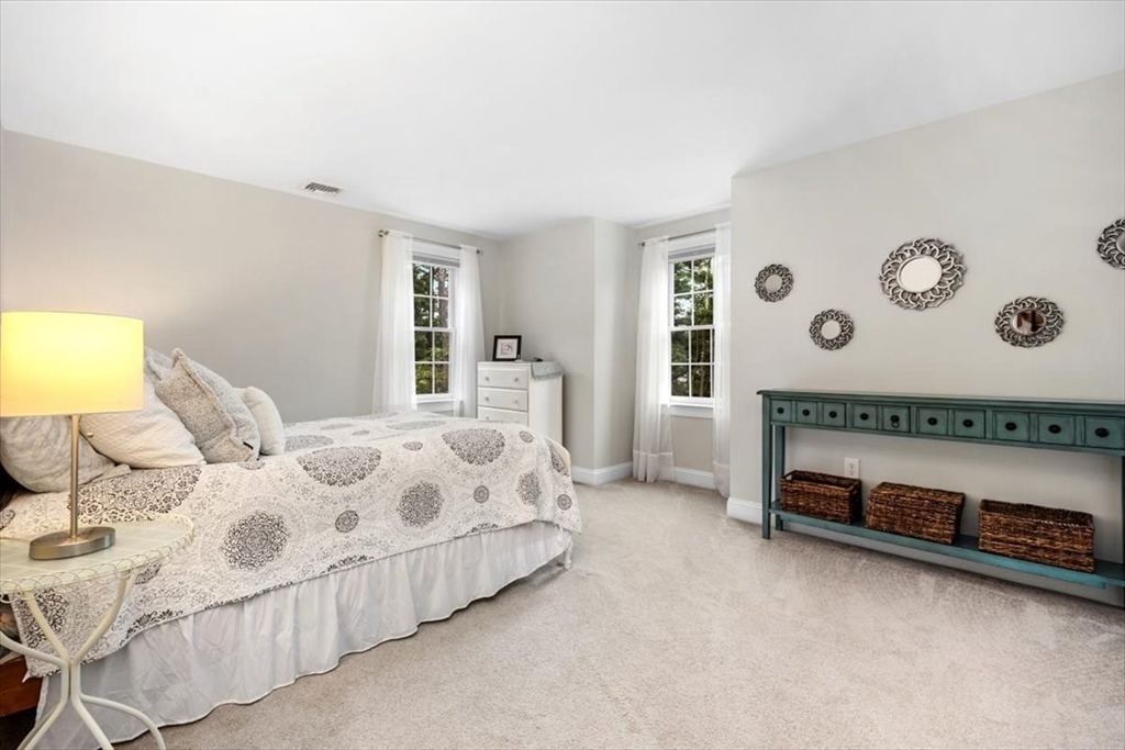 1296 Main Street Hanover, MA 02339 - Photo 19 of 42 Gallery Image 19