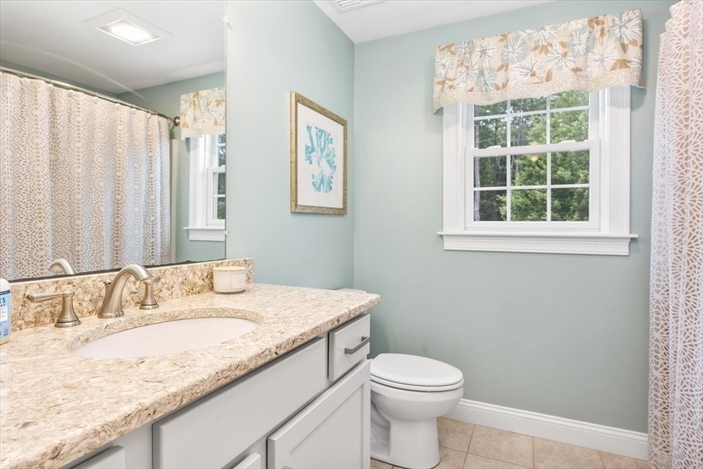 1296 Main Street Hanover, MA 02339 - Photo 20 of 42 Gallery Image 20