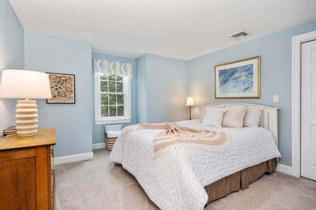 1296 Main Street Hanover, MA 02339 - Photo 21 of 42 Gallery Image 21