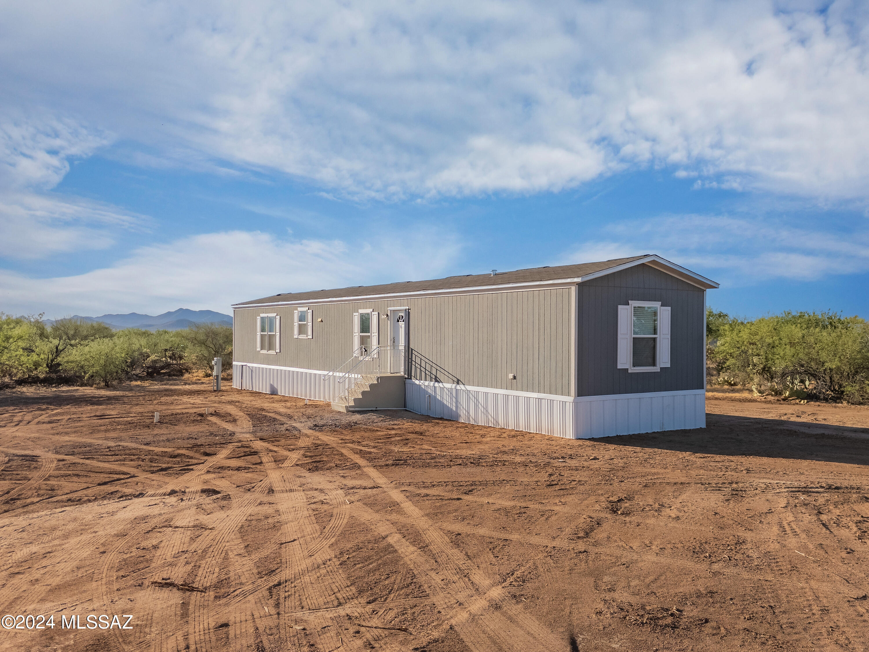 8944 South Comanche Road Tucson, AZ 85735 - Photo 3 of 27 Gallery Image 3