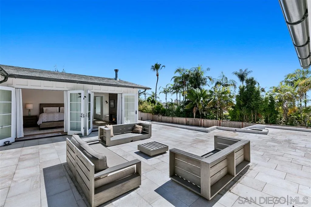 1622 Forest Way Del Mar, CA 92014 - Photo 20 of 25