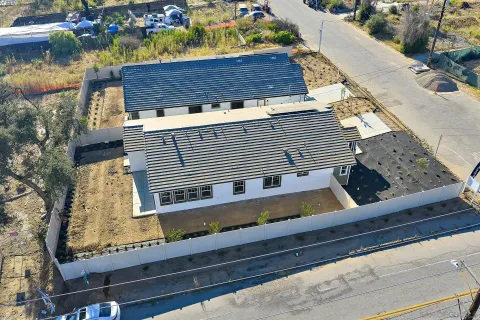 $1,649,990 | 2 West Pine Street, Altadena, CA 91001