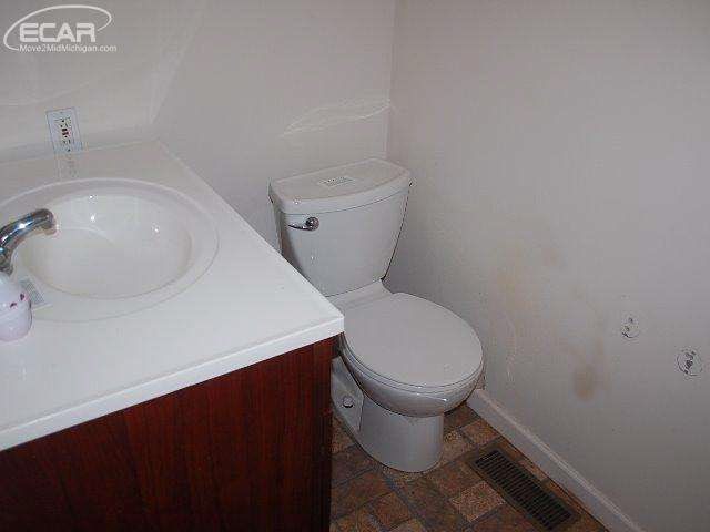3220 North Genesee Road Flint, MI 48506 - Photo 22 of 22 20452520-21.JPG