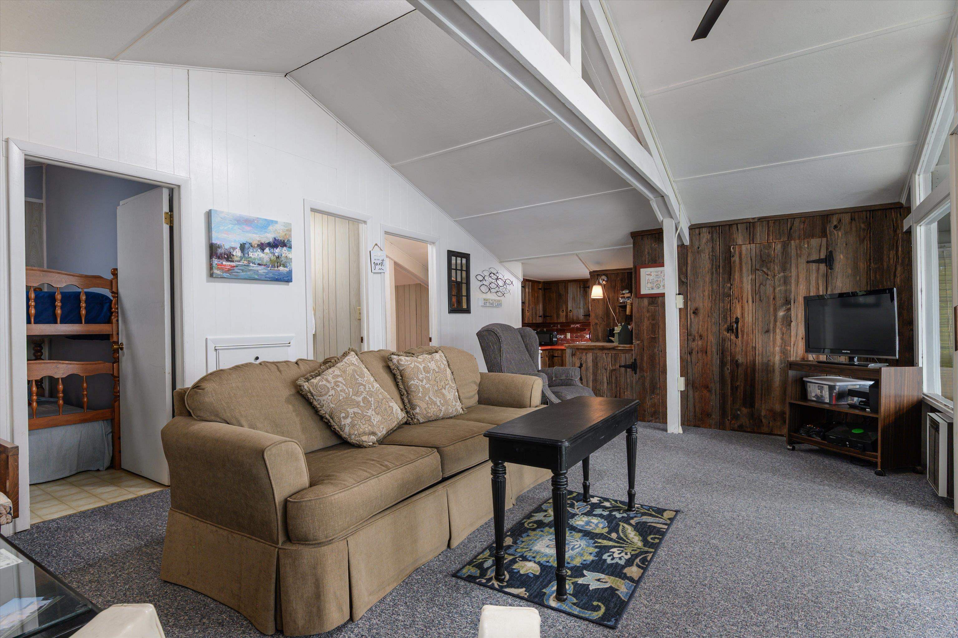 976 Avalon Beach Road Castleton, VT 05743 - Photo 10 of 49