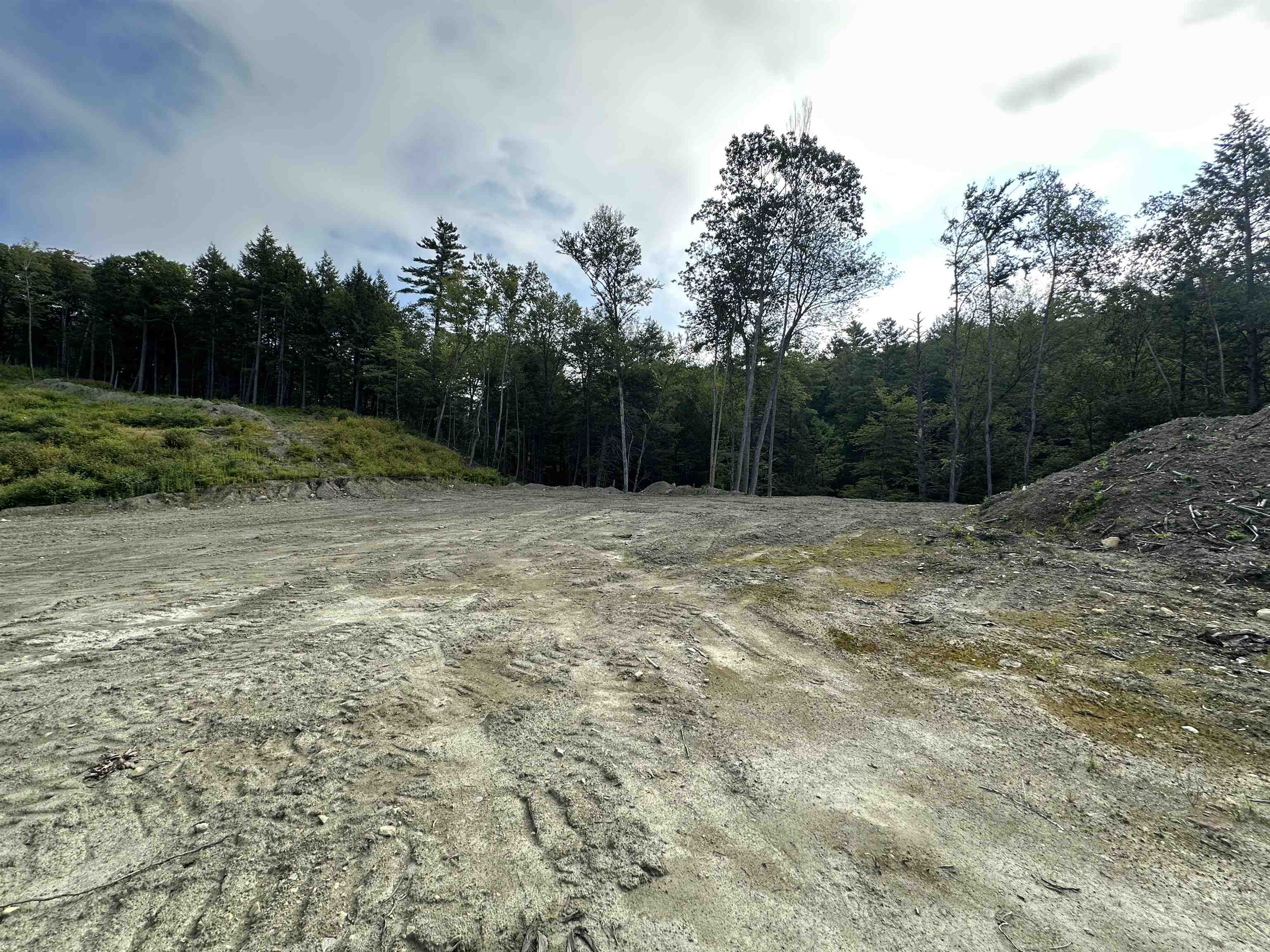 932 Middle Road Dummerston, VT 05301 - Photo 11 of 38