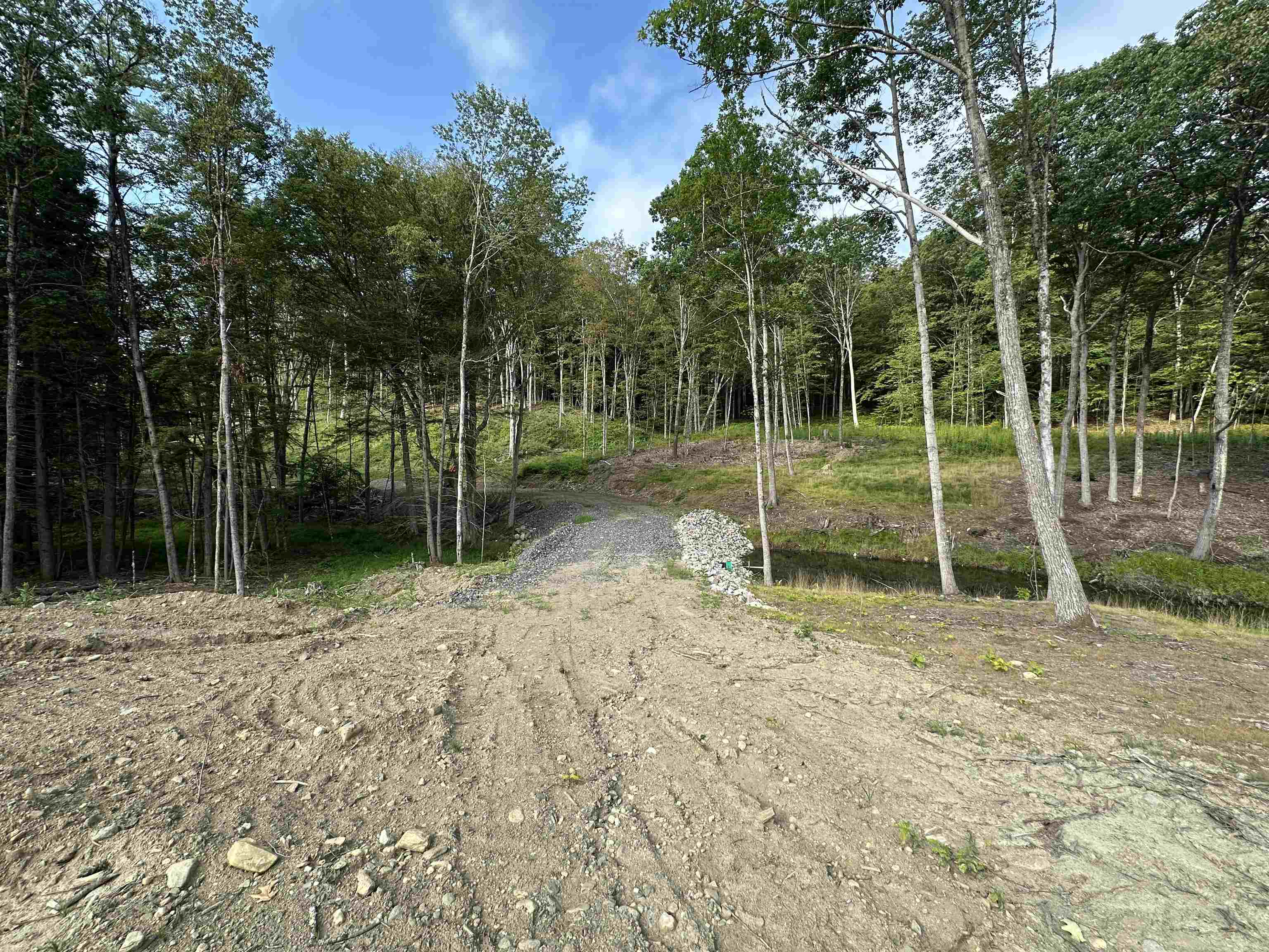 932 Middle Road Dummerston, VT 05301 - Photo 12 of 38