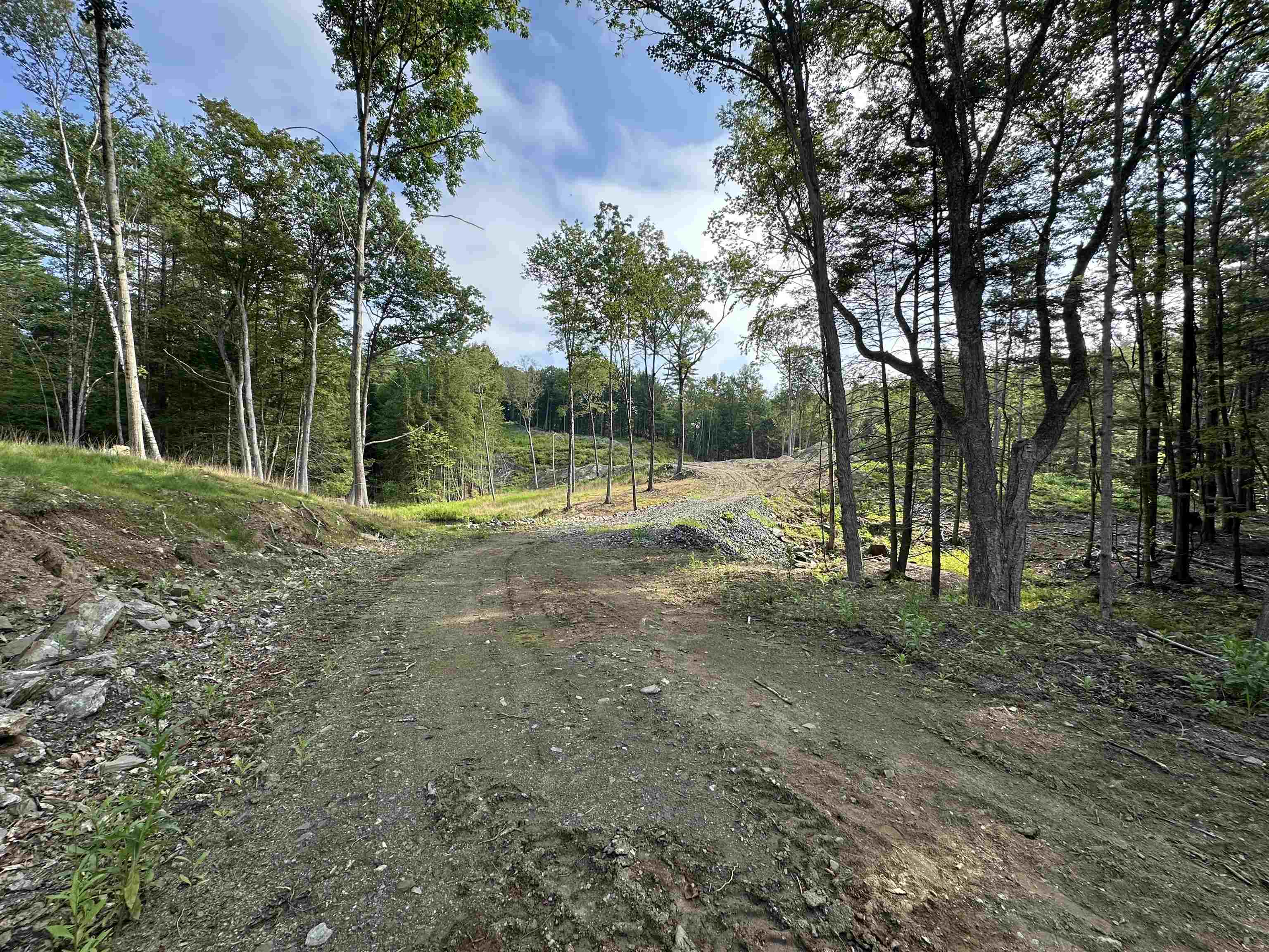 932 Middle Road Dummerston, VT 05301 - Photo 13 of 38