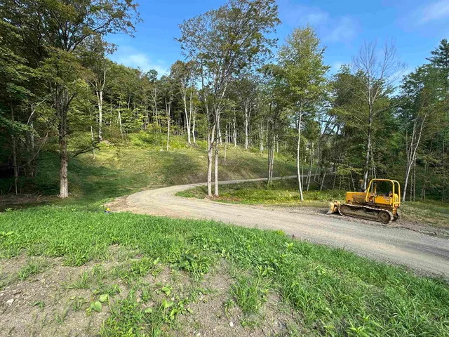 $585,000 | 932 Middle Road, Dummerston, VT 05301