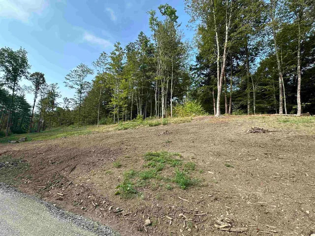 $585,000 | 932 Middle Road, Dummerston, VT 05301