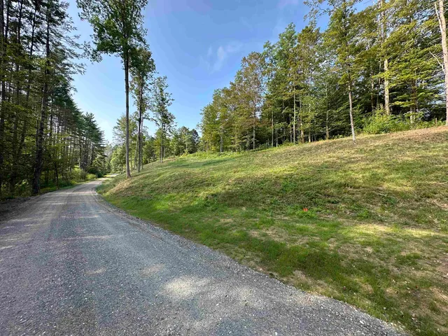 $585,000 | 932 Middle Road, Dummerston, VT 05301