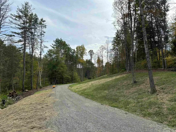 $585,000 | 932 Middle Road, Dummerston, VT 05301