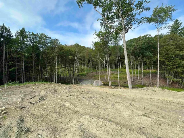 $585,000 | 932 Middle Road, Dummerston, VT 05301