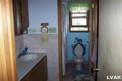 6 Valley Road West Kunkletown, PA 18058 - Photo 5 of 16 Gallery Image 5