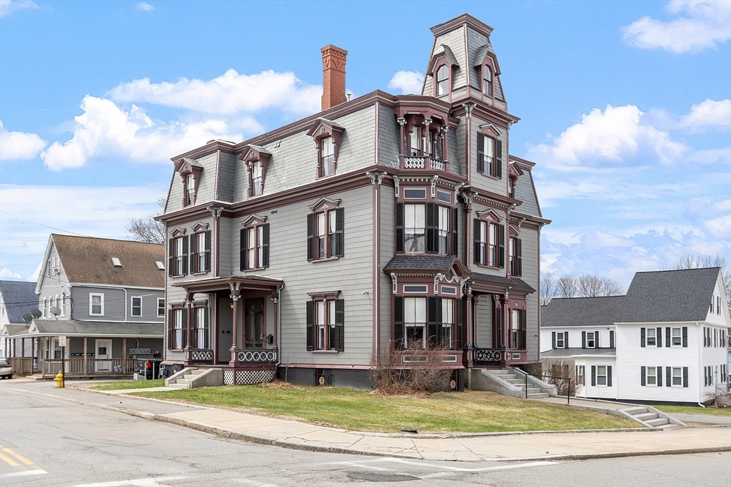 4 West Broadway Gardner, MA 01440 - Photo 1 of 42