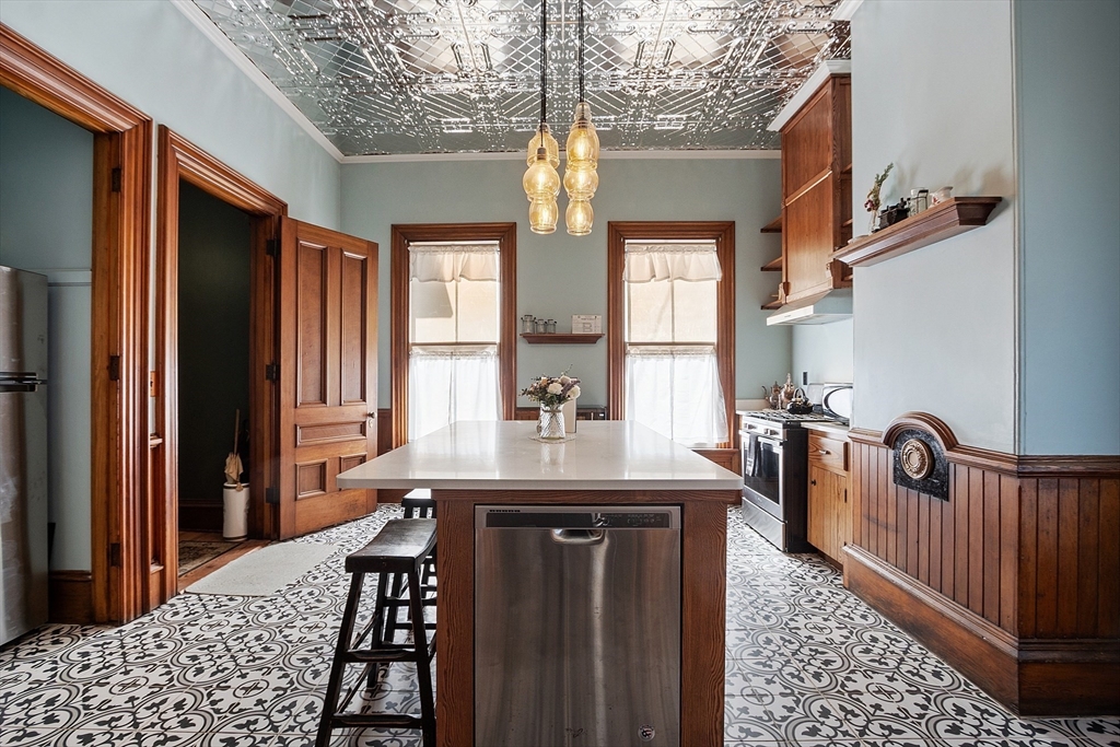 4 West Broadway Gardner, MA 01440 - Photo 16 of 42