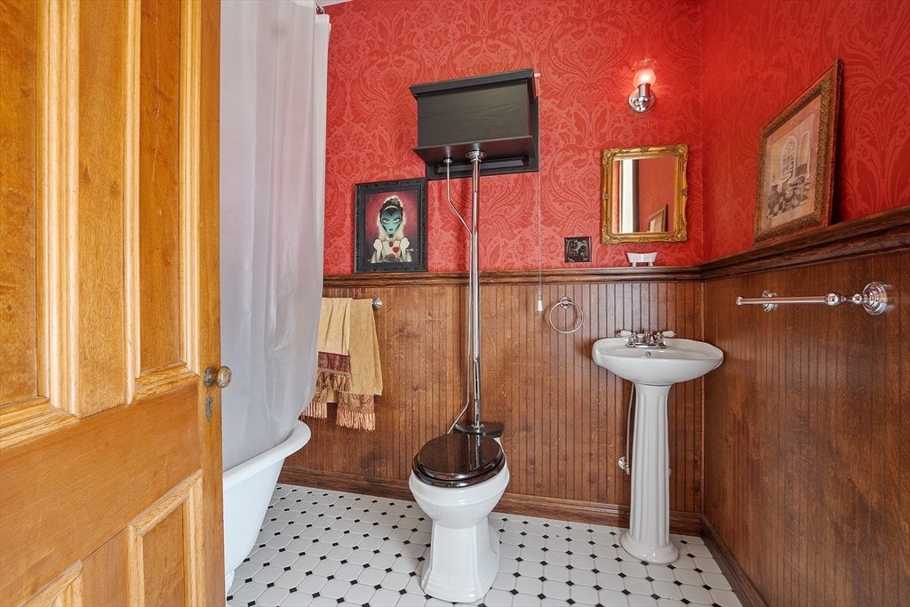 4 West Broadway Gardner, MA 01440 - Photo 36 of 42