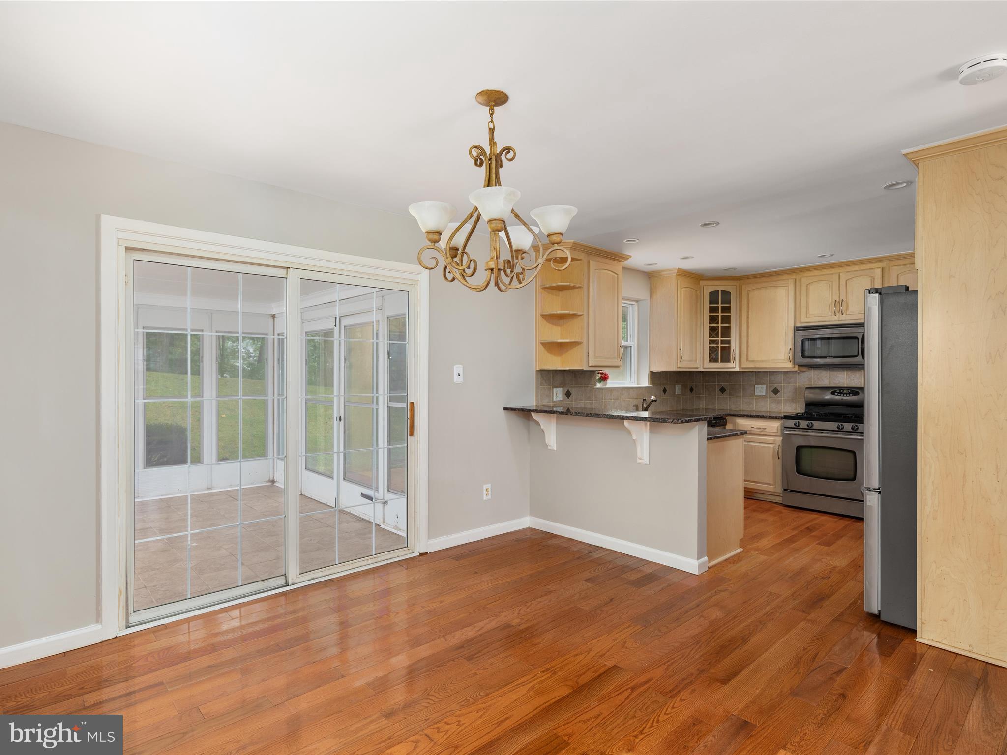 5313 Landgrave Lane Springfield, VA 22151 - Photo 12 of 58