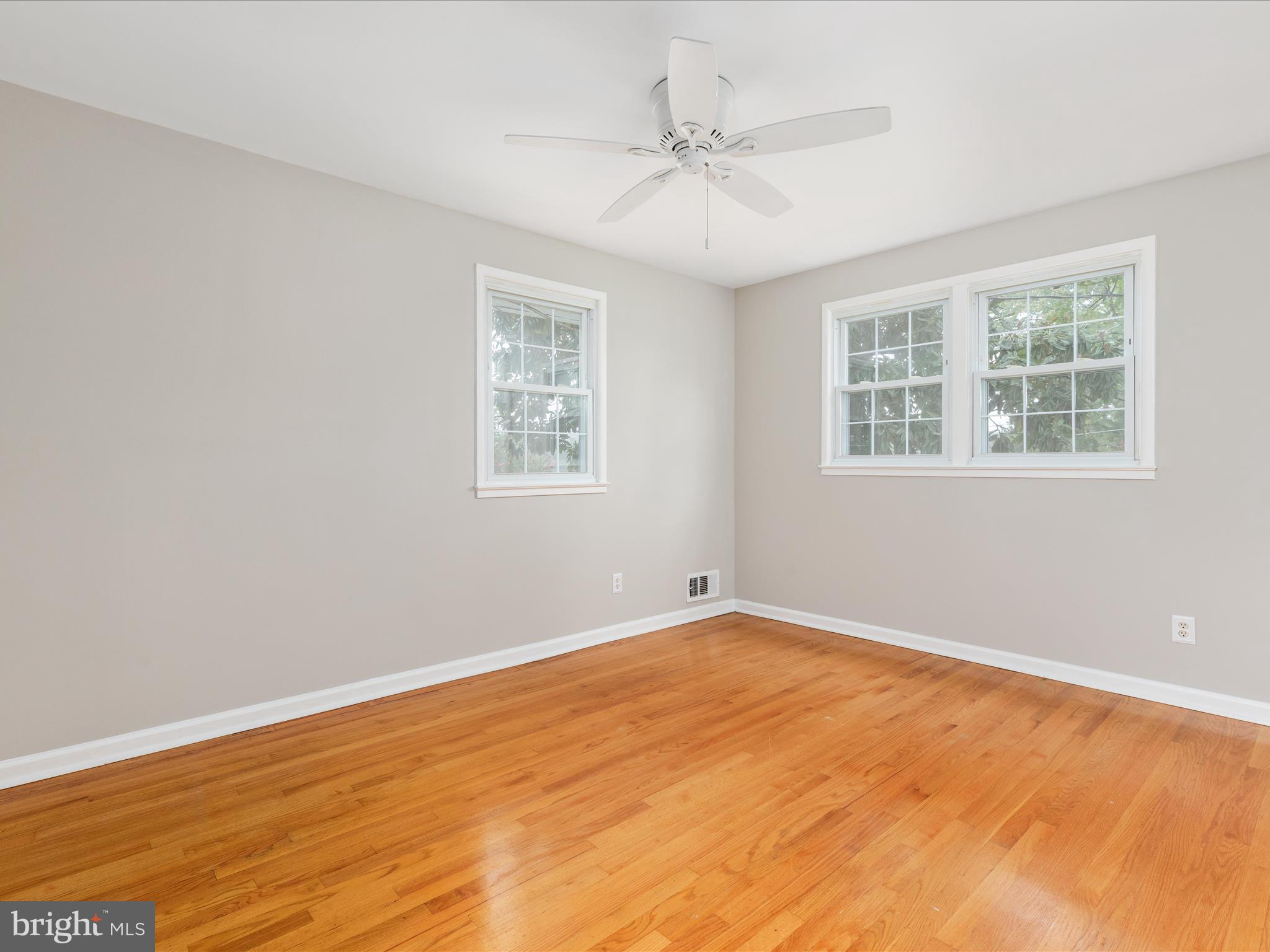 5313 Landgrave Lane Springfield, VA 22151 - Photo 22 of 58
