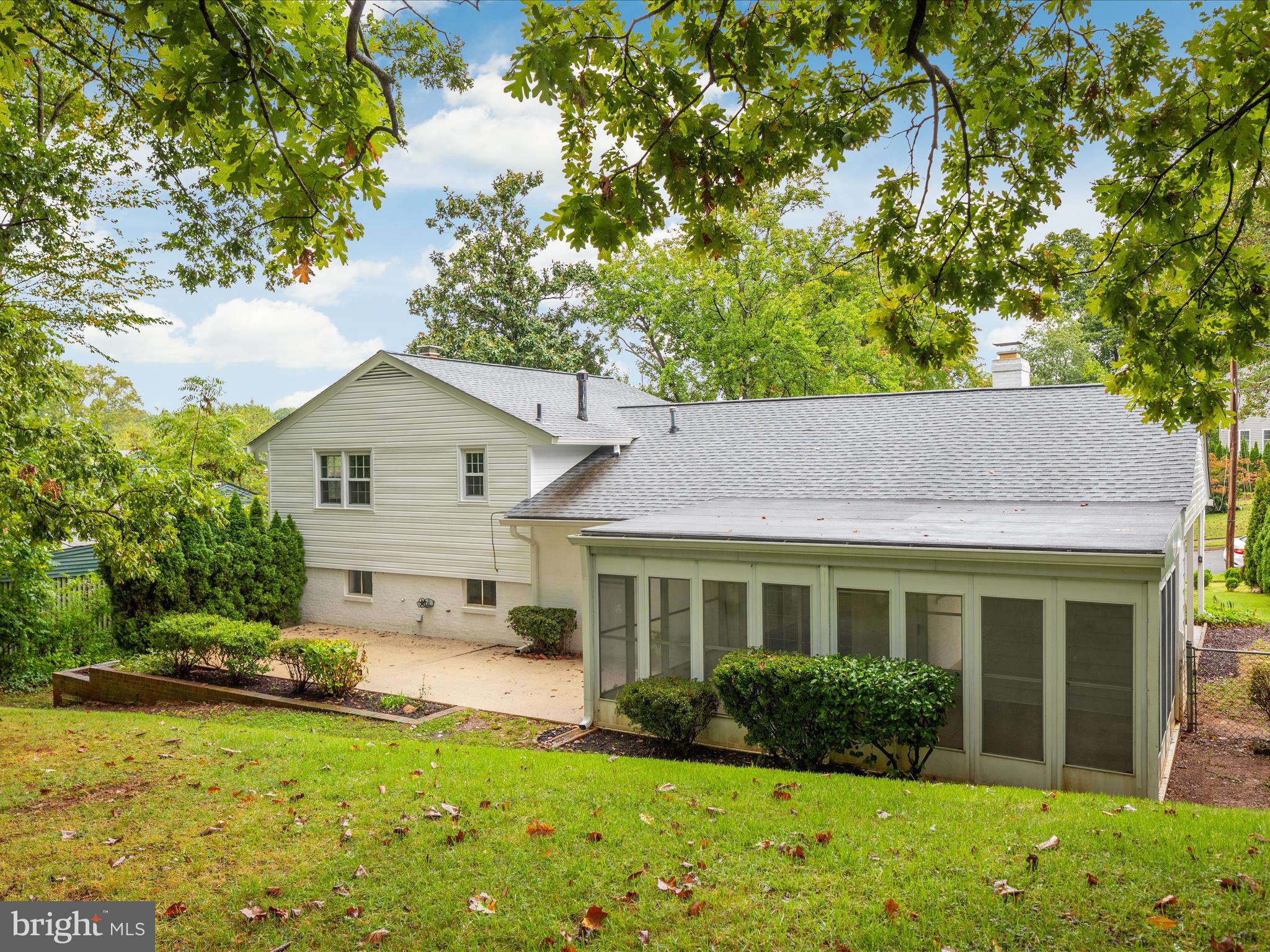 5313 Landgrave Lane Springfield, VA 22151 - Photo 40 of 58