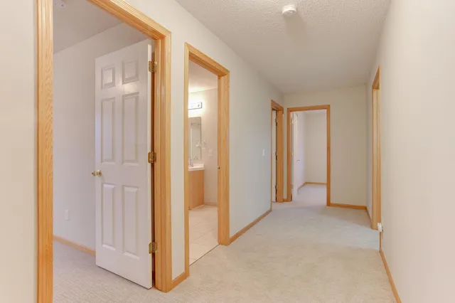 $2,195 | 18171 70th Avenue North, Maple Grove, MN 55311