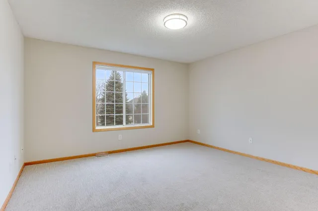 $2,195 | 18171 70th Avenue North, Maple Grove, MN 55311