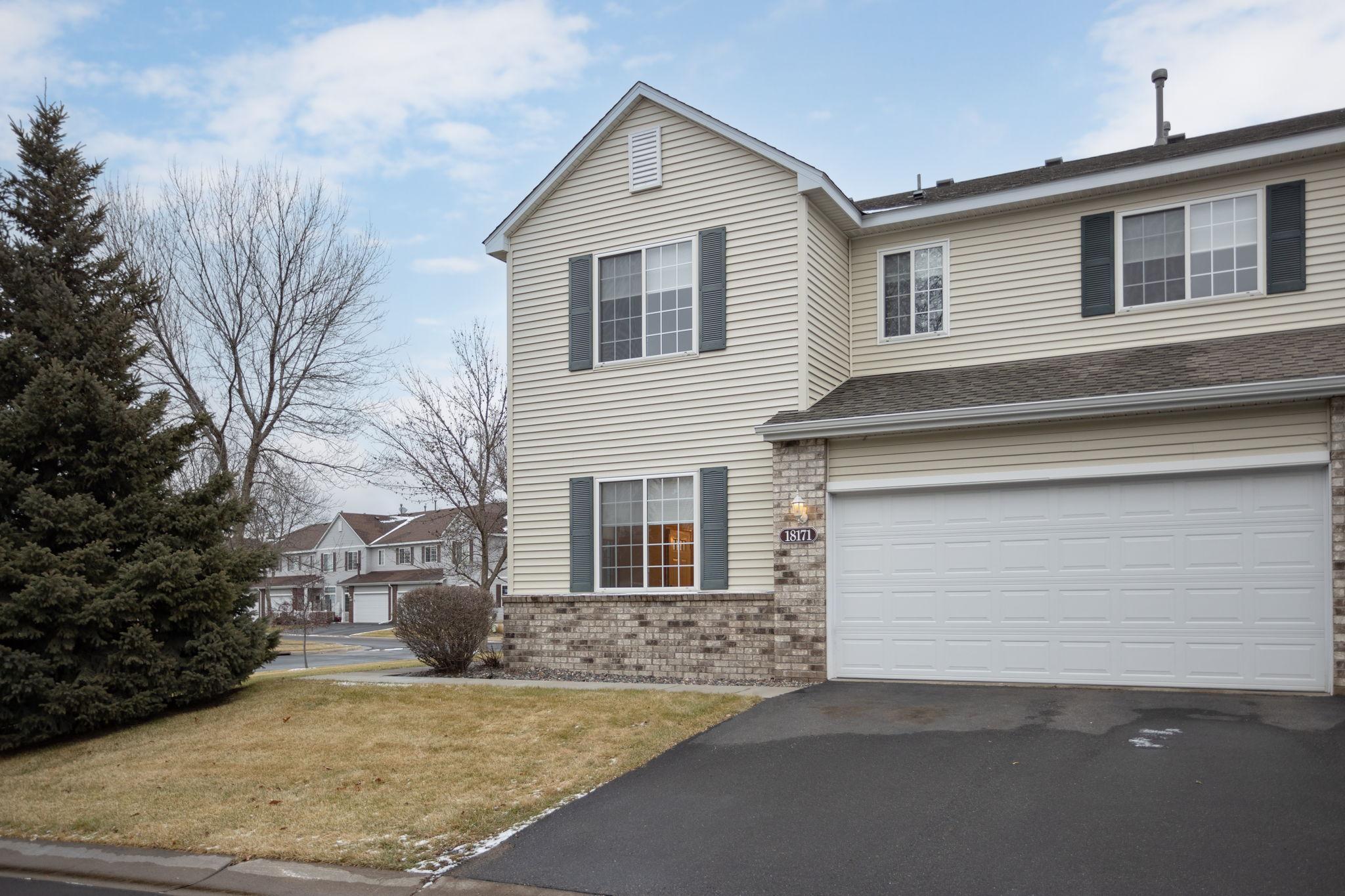 18171 70th Avenue North Maple Grove, MN 55311 - Photo 2 of 26