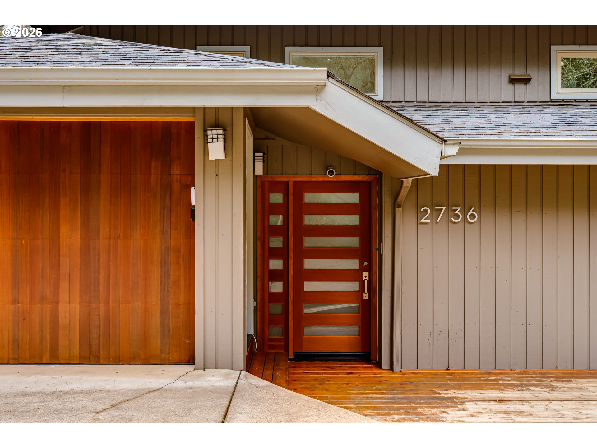 2736 Kismet Way Eugene, OR 97405 - Photo 2 of 48