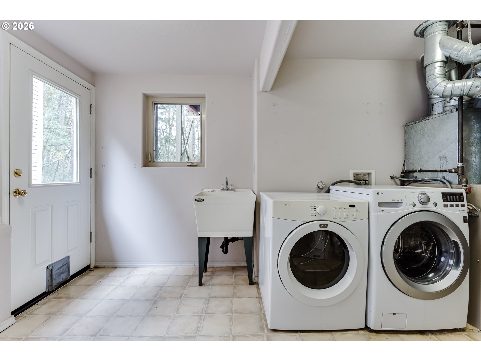 2736 Kismet Way Eugene, OR 97405 - Photo 36 of 48