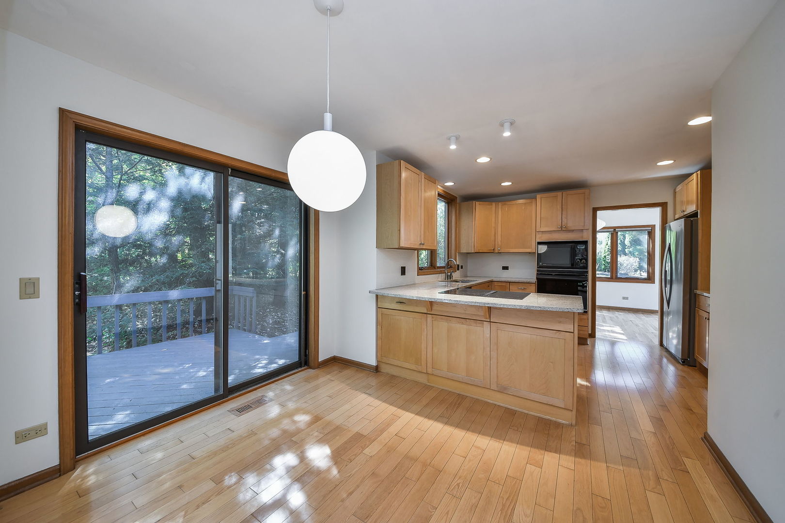 1755 Wiesbrook Road South Wheaton, IL 60189 - Photo 11 of 20 Gallery Image 11
