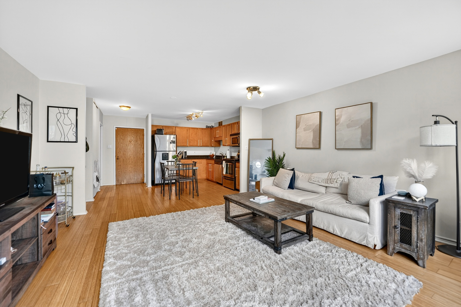 211 East Ohio Street, Unit 2514 Chicago, IL 60611 - Photo 11 of 27