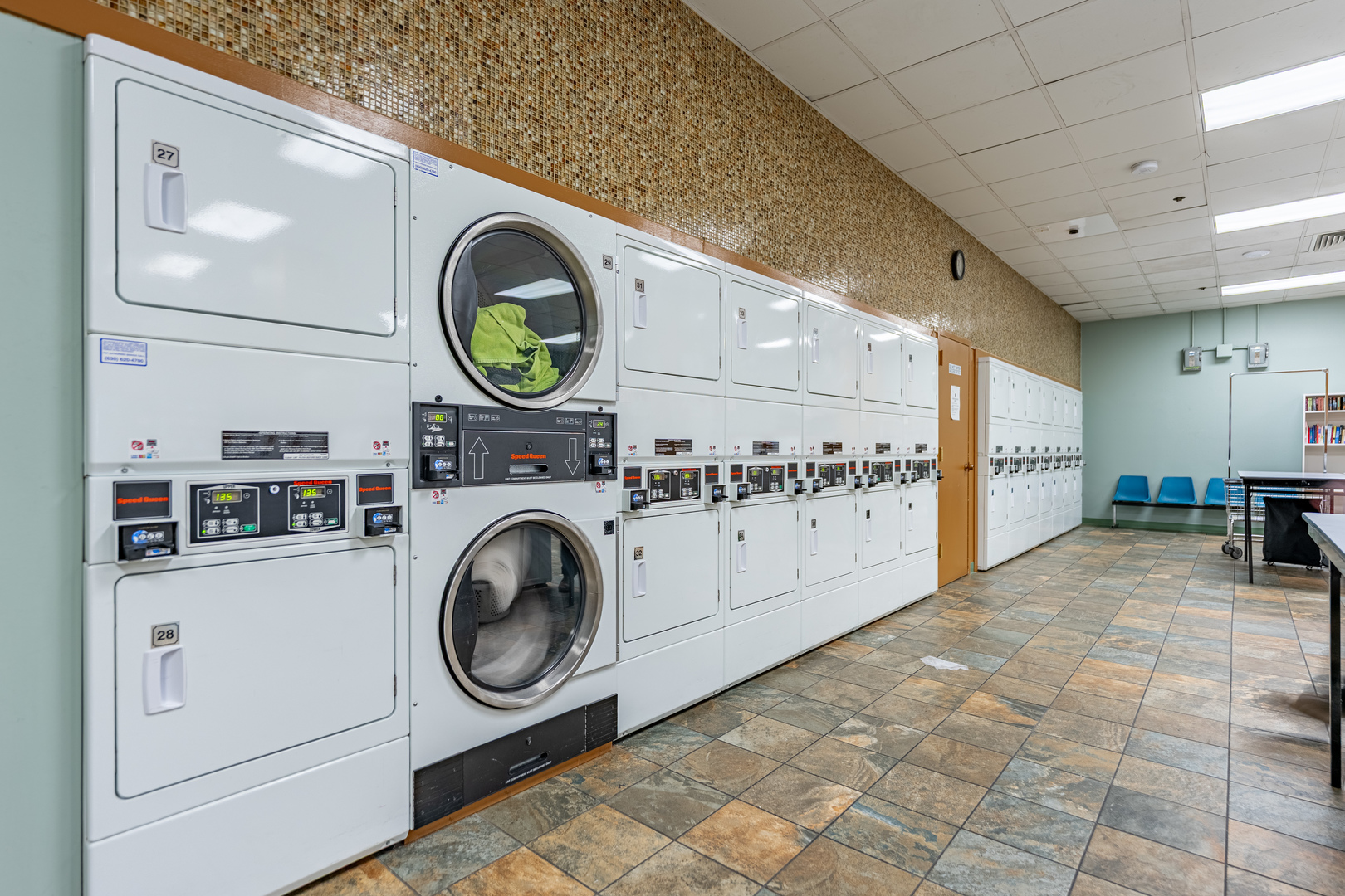 211 East Ohio Street, Unit 2514 Chicago, IL 60611 - Photo 18 of 27