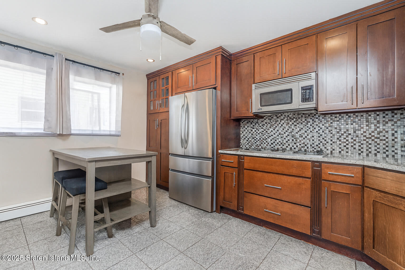 191 Lamberts Lane Staten Island, NY 10314 - Photo 10 of 32 Photo Nov 14 2025, 12 29 09 PM