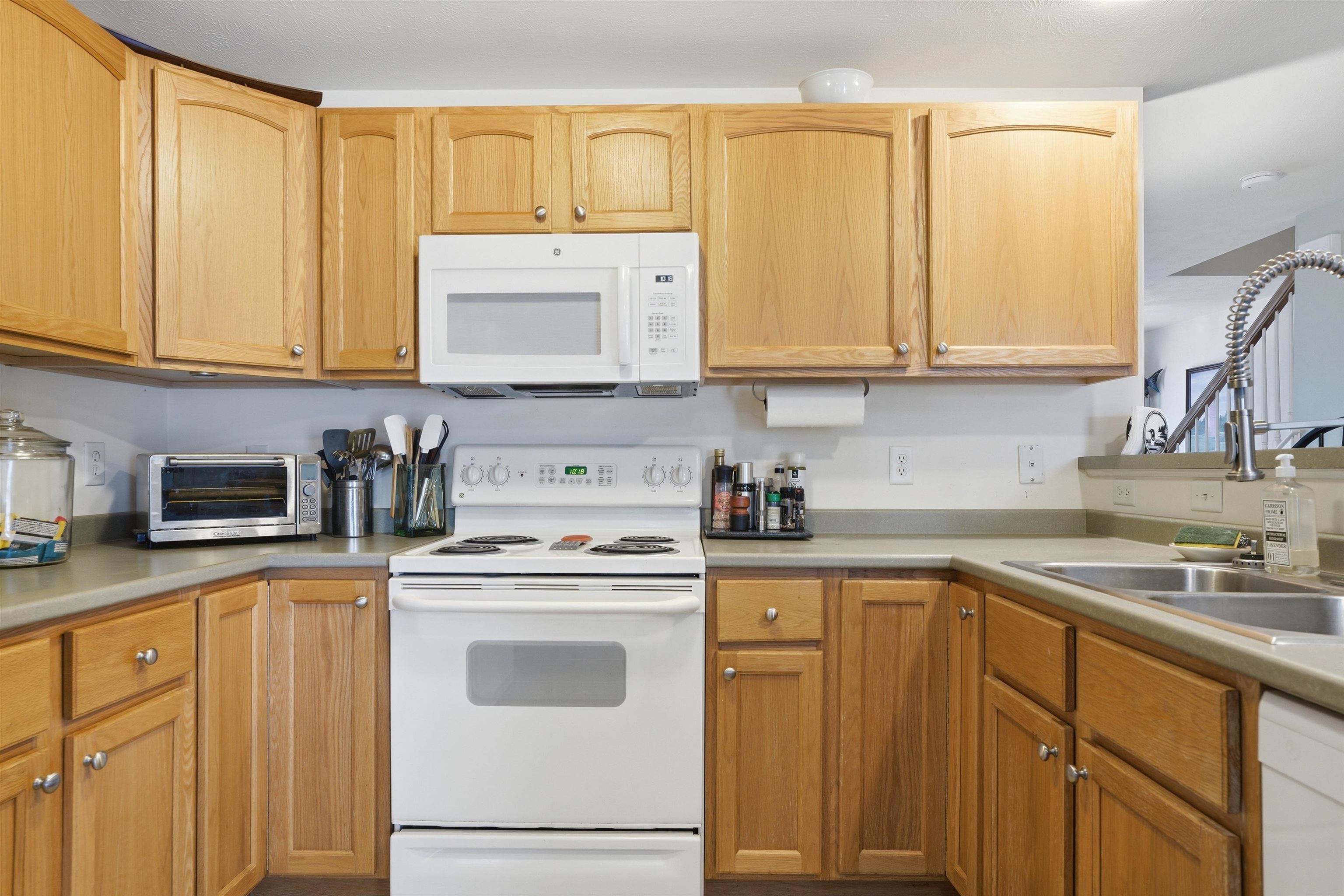 48 Mulberry Street, Unit 4 Concord, NH 03301 - Photo 4 of 24