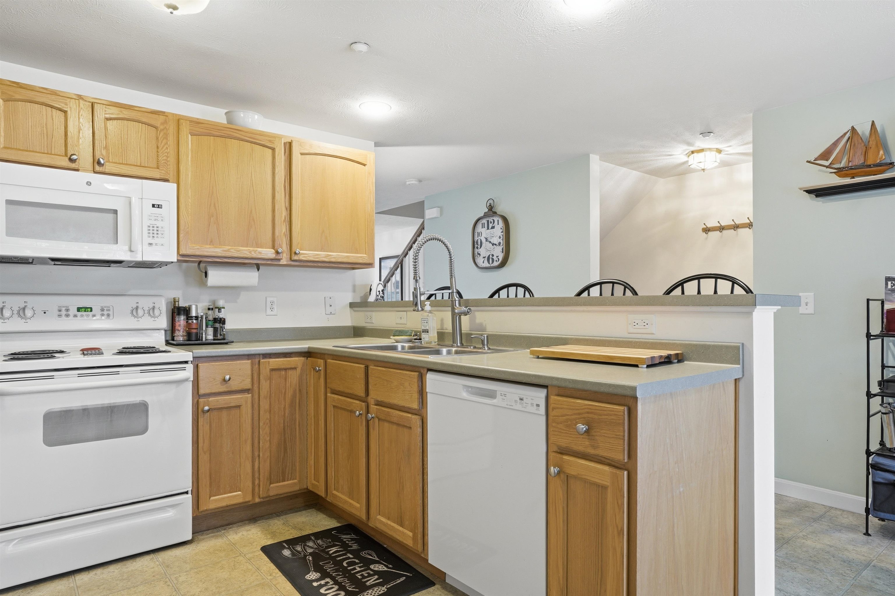 48 Mulberry Street, Unit 4 Concord, NH 03301 - Photo 5 of 24