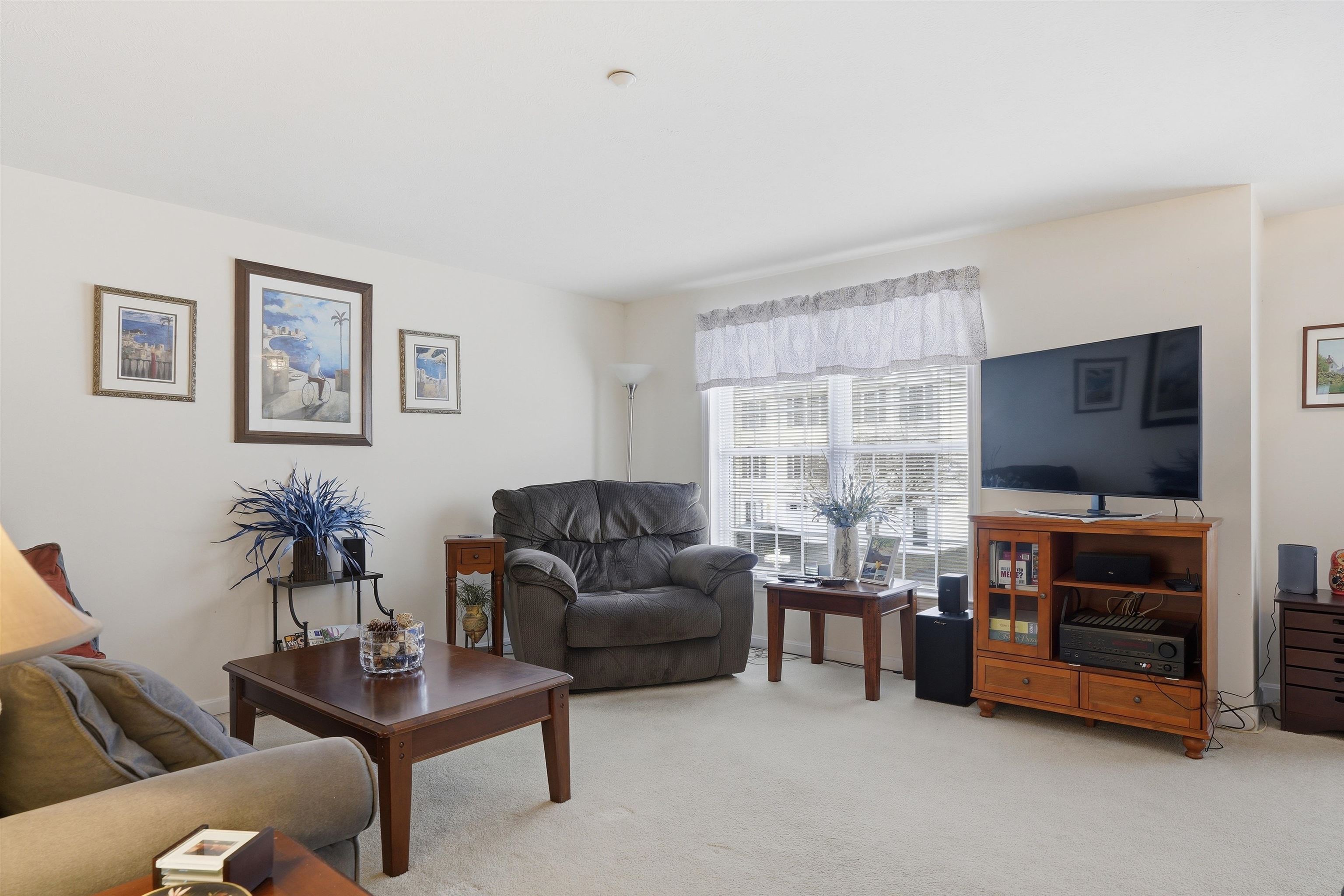 48 Mulberry Street, Unit 4 Concord, NH 03301 - Photo 10 of 24