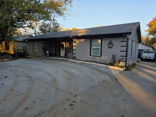 $350,000 | 4605 Cole Street, Fort Worth, TX 76115
