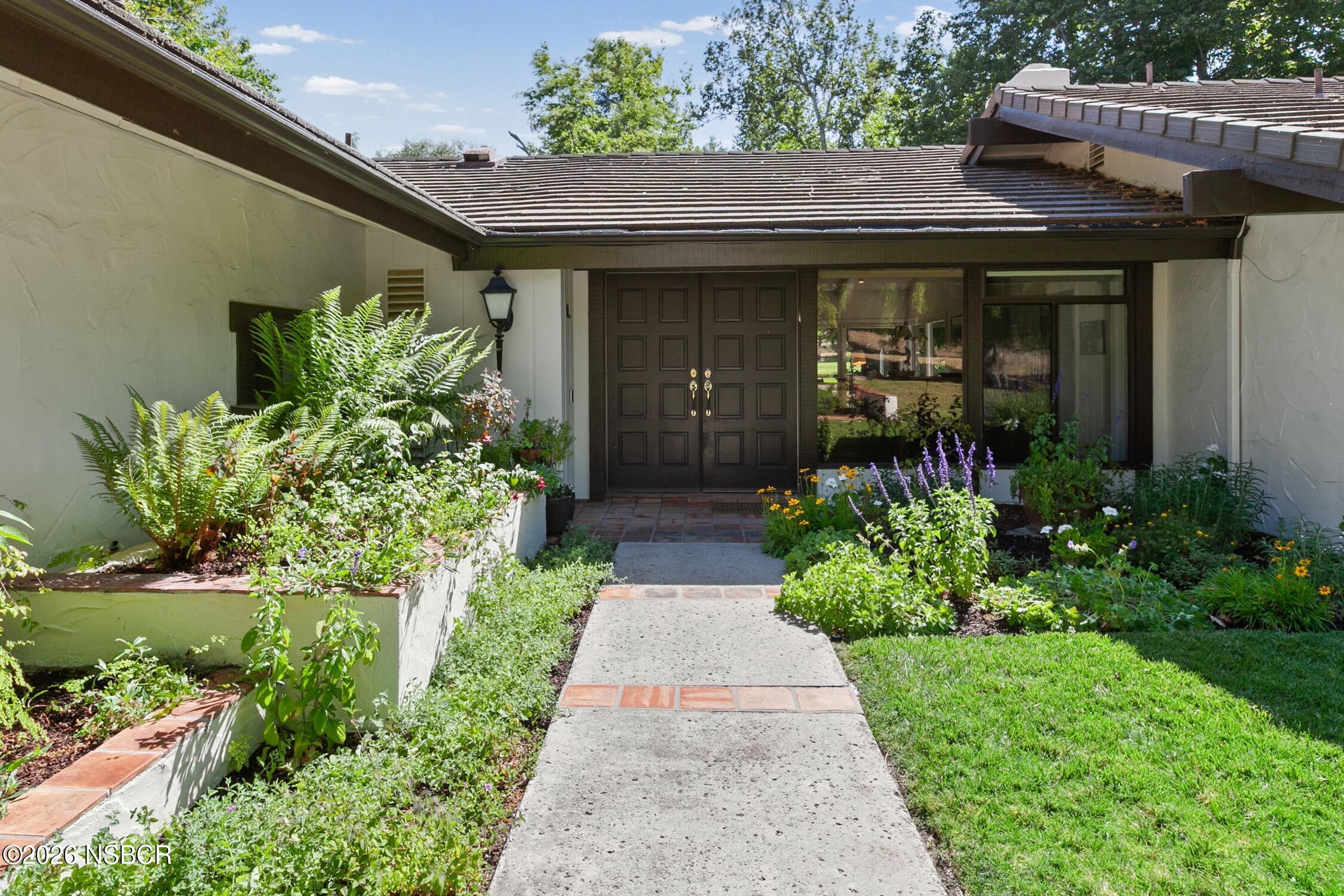 945 Rancho Alisal Drive Solvang, CA 93463 - Photo 4 of 28 Front Entry